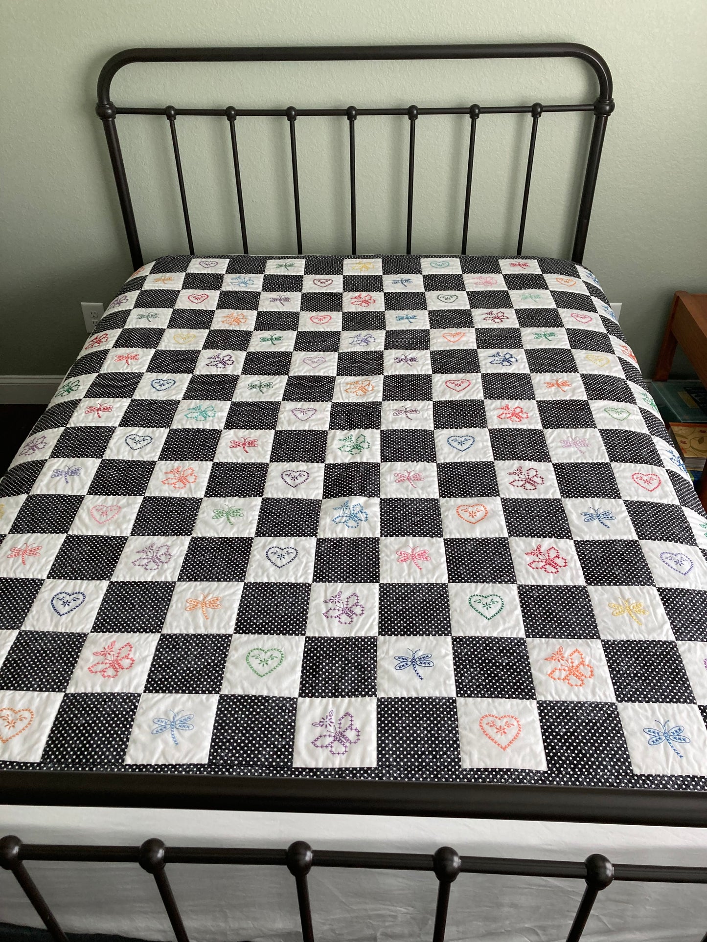 Mom's Sampler Embroidered Handmade Quilt