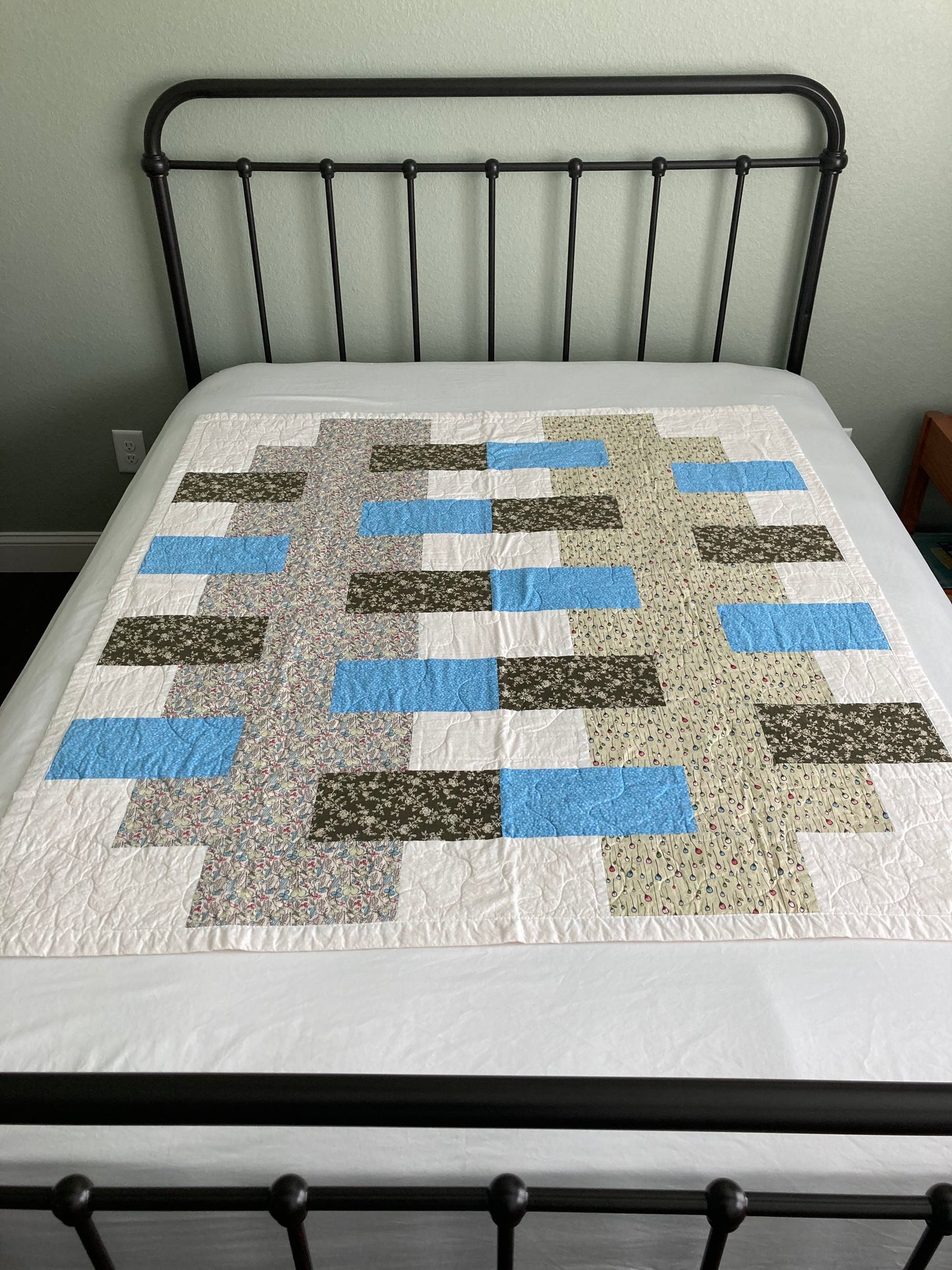 Zip It X Handmade Quilt