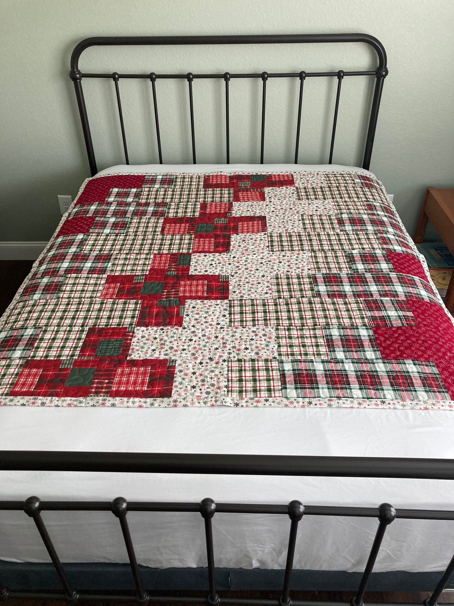 Mary Jane VII Christmas Handmade Quilt