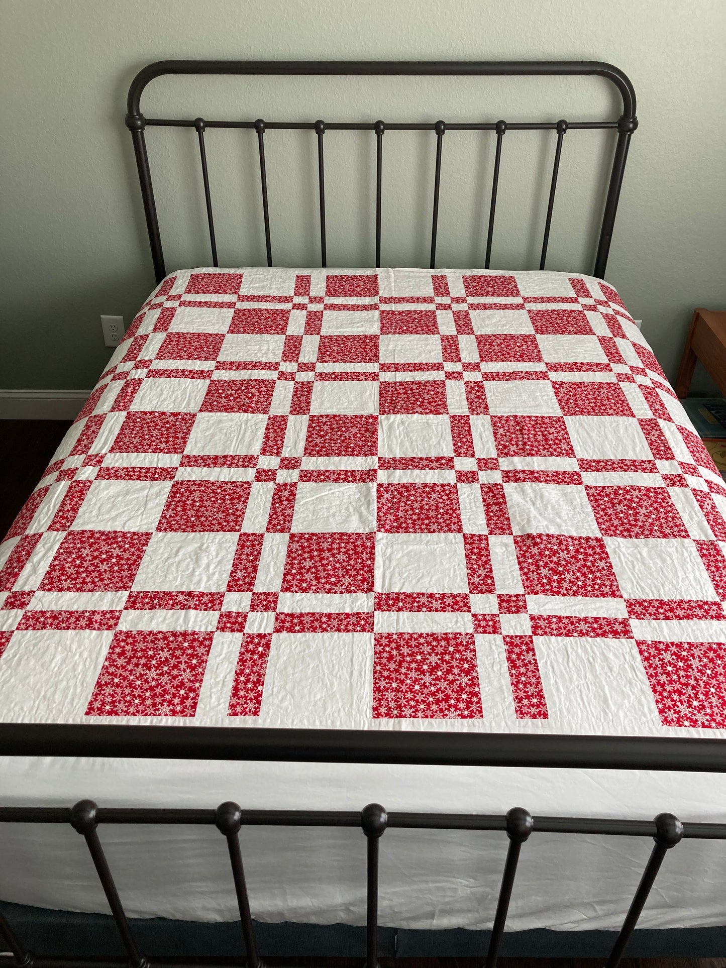 Snowflakes Galore Christmas Handmade Quilt