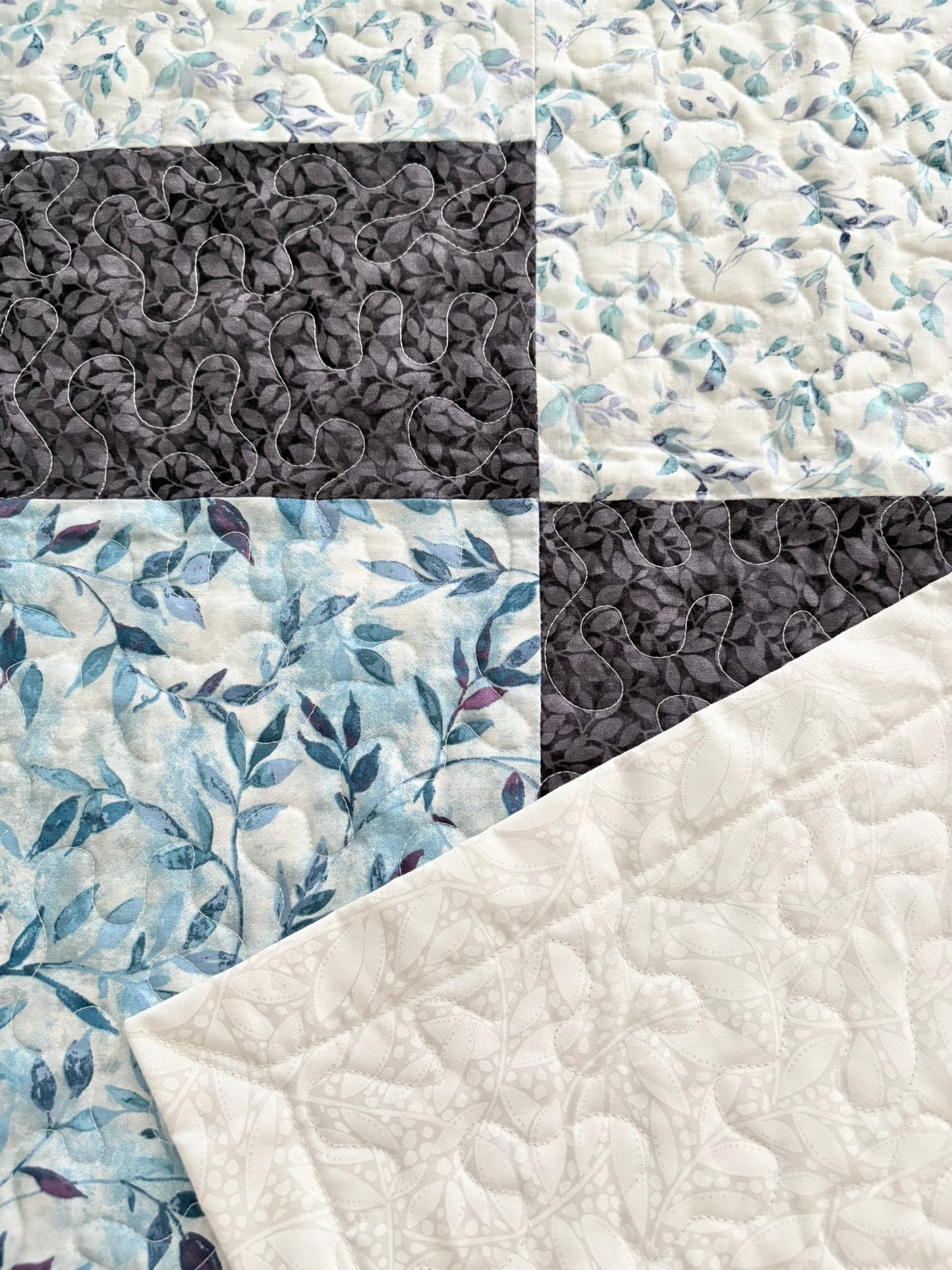 Zip It XVI Handmade Quilt