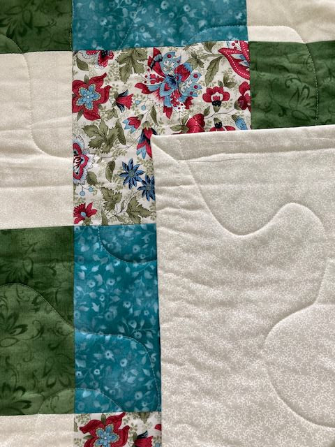 Popping Florals I Handmade Quilt