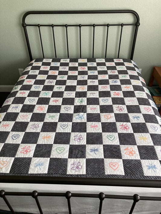 Mom's Sampler Embroidered Handmade Quilt