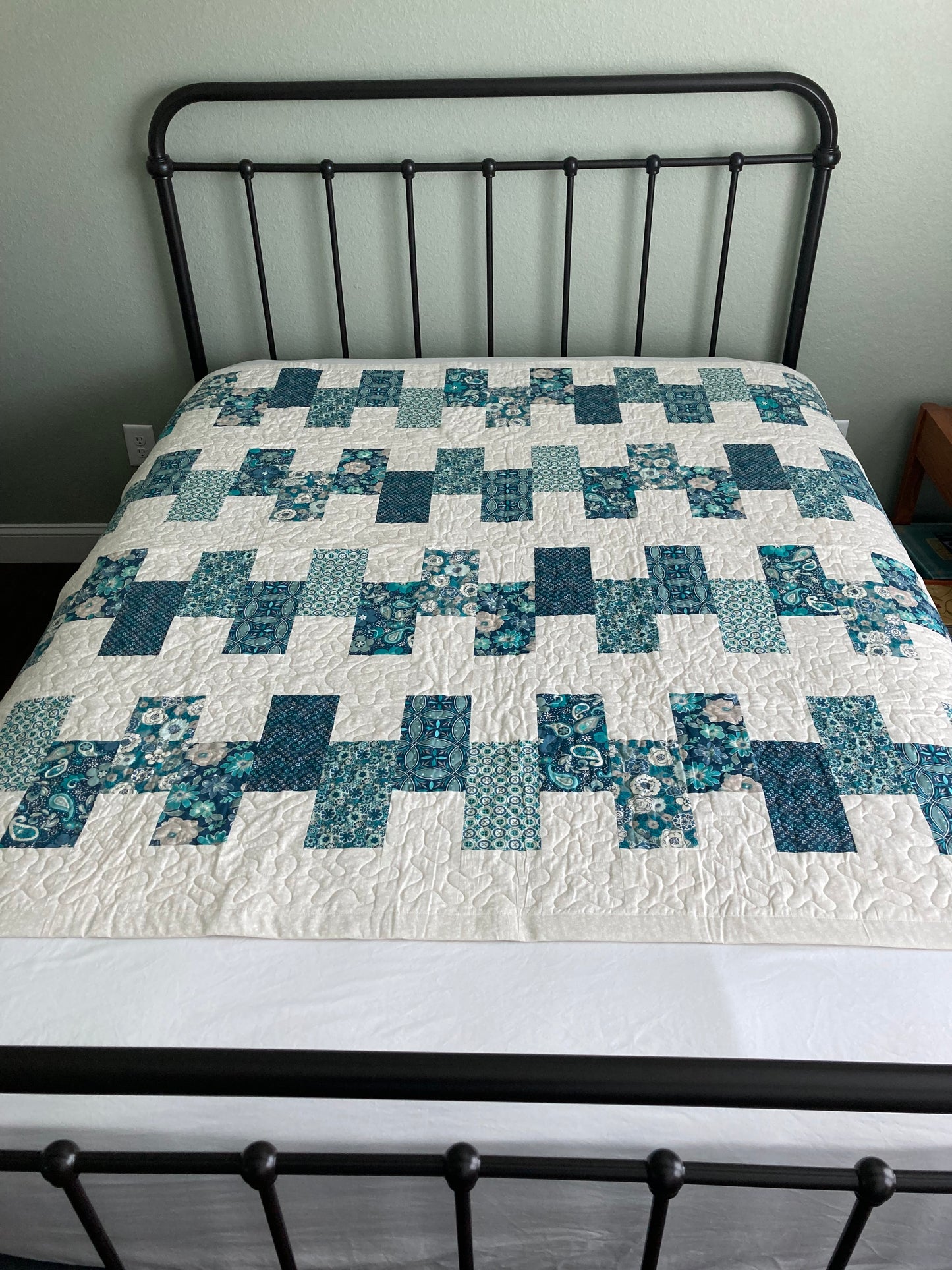 Zip It VI Handmade Quilt