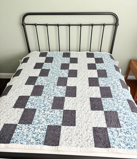 Zip It XVI Handmade Quilt